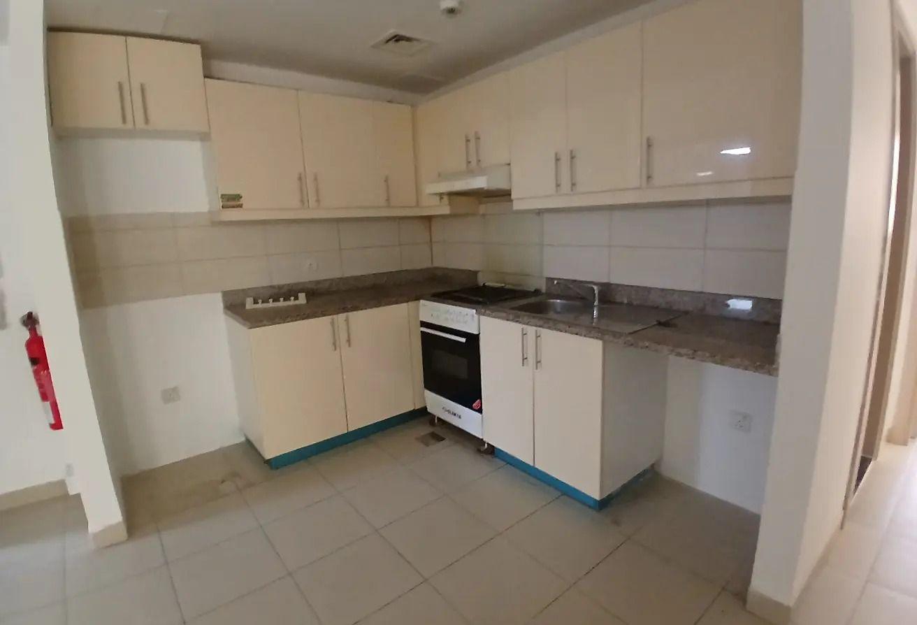 Spacious 1-BHK | Apartment | Miracle Residence photo 16
