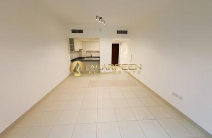 Apartment - 1 - 2 for rent in Oxford Building - District 14 - Jumeirah Village Circle - Dubai