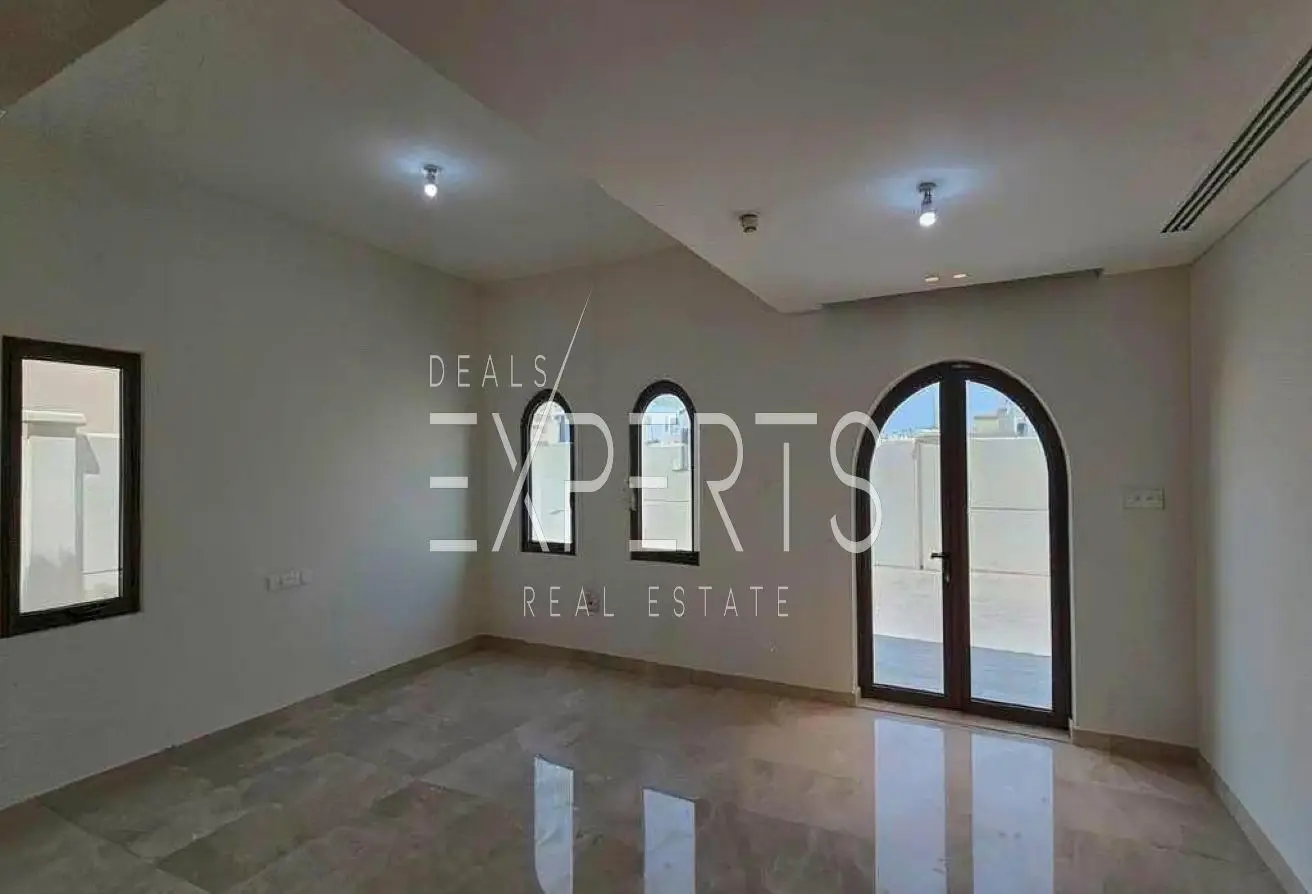 152857378 - Property Main Image