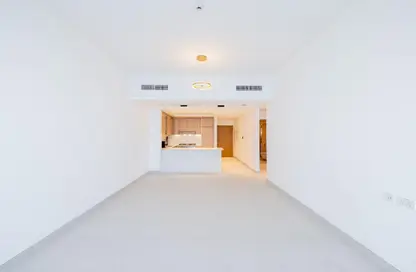 شقة - 2 غرف نوم - 3 حمامات للايجار في ريفا ريزيدنس - مدينة دبي الملاحية - دبي