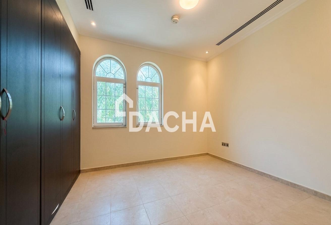 Huge Garden | Private Pool | Grand Living Space photo 12