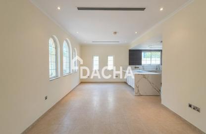Villa - 3 Bedrooms - 5 Bathrooms for rent in District 6 - Jumeirah Park - Dubai Villa - 3 Bedrooms - 5 Bathrooms for rent in District 6 - Jumeirah Park - Dubai