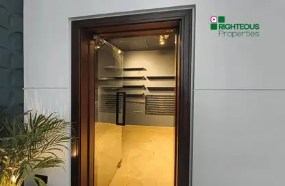 Shop - Studio for rent in Millennium Central Downtown - Business Bay - Dubai