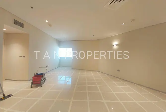 166538353 - Property Image 2