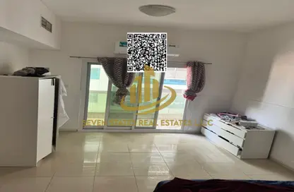 شقة - غرفة نوم - 2 حمامات للبيع في A2 برج - أبراج لؤلؤة عجمان - عجمان وسط المدينة - عجمان