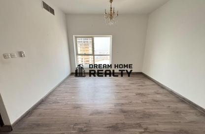 Apartment - 3 - 4 for rent in Al Rund Tower - Al Khan Lagoon - Al Khan - Sharjah Apartment - 3 - 4 for rent in Al Rund Tower - Al Khan Lagoon - Al Khan - Sharjah