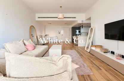 Apartment - 1 - 1 for rent in Al Ghozlan 4 - Al Ghozlan - Greens - Dubai Apartment - 1 - 1 for rent in Al Ghozlan 4 - Al Ghozlan - Greens - Dubai