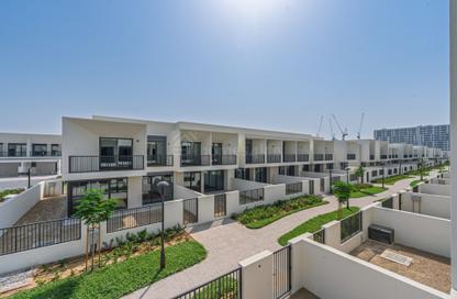Townhouse - 4 - 4 for rent in Maha Townhouses - Town Square - Dubai