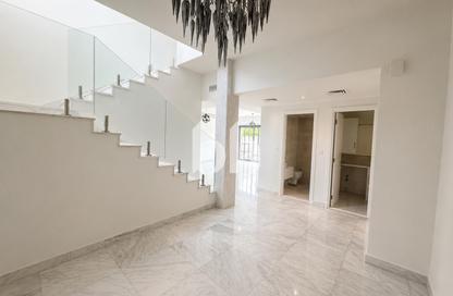 Villa - 3 Bedrooms - 4 Bathrooms for rent in Springs 14 - The Springs - Dubai Villa - 3 Bedrooms - 4 Bathrooms for rent in Springs 14 - The Springs - Dubai