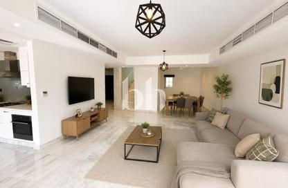 Villa - 3 Bedrooms - 4 Bathrooms for rent in Springs 14 - The Springs - Dubai Villa - 3 Bedrooms - 4 Bathrooms for rent in Springs 14 - The Springs - Dubai