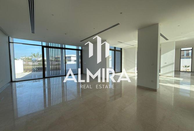 83228972 - Property Image 3