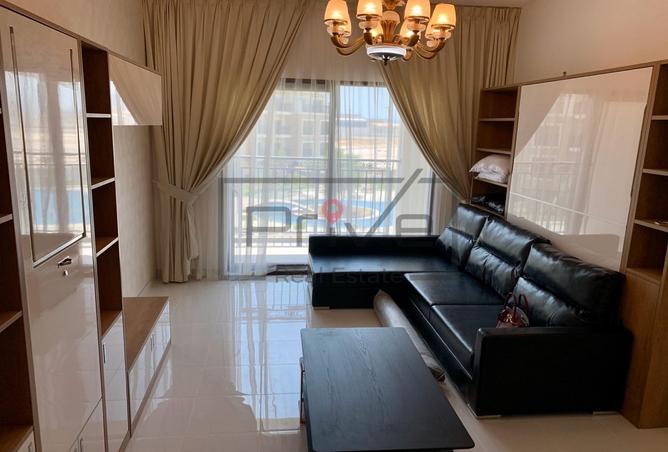 73164082 - Property Image 2