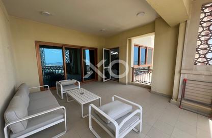 Apartment - 2 Bedrooms - 3 Bathrooms for sale in Marina Residences 4 - Marina Residences - Palm Jumeirah - Dubai