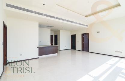 Apartment - 1 - 2 for rent in Sapphire - Tiara Residences - Palm Jumeirah - Dubai
