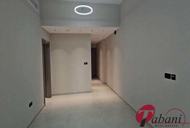 104674340 - Property Image 2