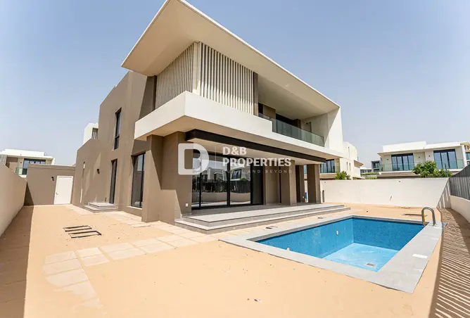 162797560 - Property Image 2