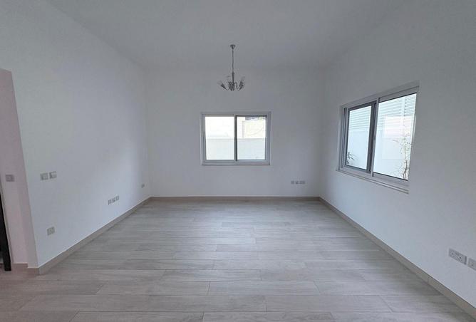 75028280 - Property Image 2