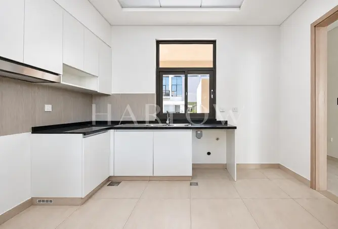 164597407 - Property Image 3