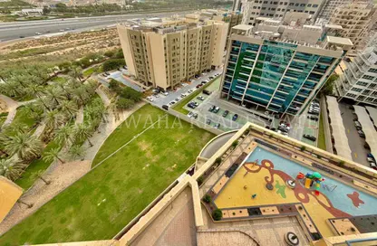 Apartment - 1 Bathroom for rent in Palace Tower 2 - Palace Towers - Dubai Silicon Oasis - Dubai