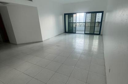 Apartment - 2 - 2 for rent in Al Majaz 1 - Al Majaz - Sharjah
