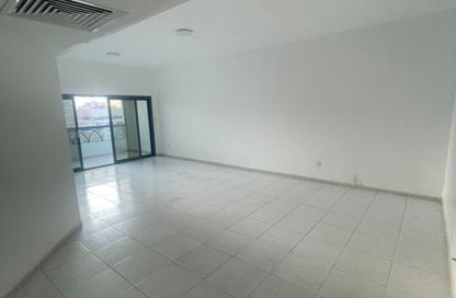 Apartment - 2 - 2 for rent in Al Majaz 1 - Al Majaz - Sharjah Apartment - 2 - 2 for rent in Al Majaz 1 - Al Majaz - Sharjah