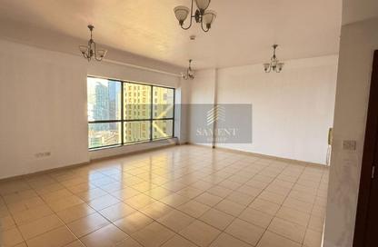 Apartment - 2 Bedrooms - 2 Bathrooms for rent in Rimal 4 - Rimal - Jumeirah Beach Residence - Dubai