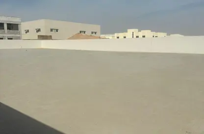أرض - استوديو للايجار في الصجعة الصناعية - الصجعة - الشارقة
