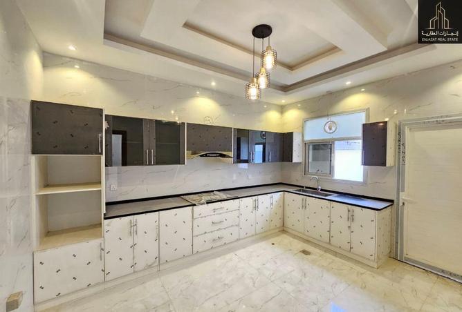 65182143 - Property Image 3