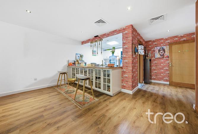 85302370 - Property Image 3