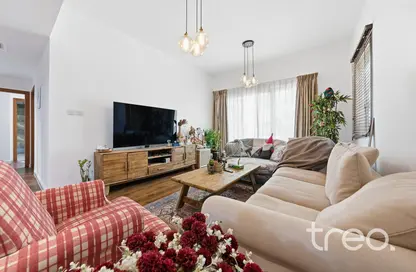 Apartment - 2 Bedrooms - 2 Bathrooms for rent in Al Dhafra 3 - Al Dhafra - Greens - Dubai