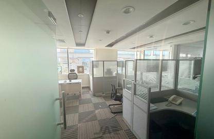 Office Space - Studio - 1 for rent in Emaar Business Park Building 4 - Emaar Business Park - Sheikh Zayed Road - Dubai