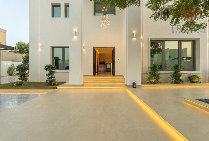 68675452 - Property Image 2