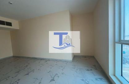 Office Space - Studio - 1 Bathroom for rent in Khalifa City - Abu Dhabi