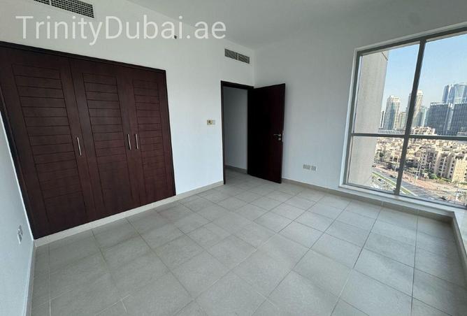 98710194 - Property Image 3