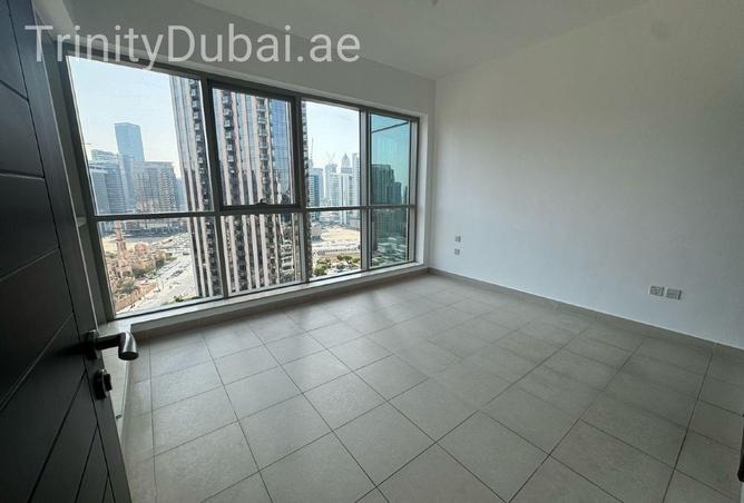 98710194 - Property Image 2