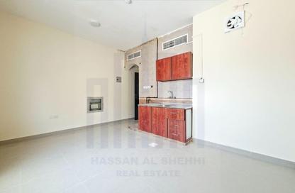 Apartment - Studio - 1 Bathroom for rent in Fire Station Road - Muwaileh - Sharjah Apartment - Studio - 1 Bathroom for rent in Fire Station Road - Muwaileh - Sharjah