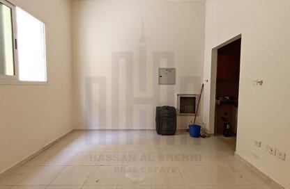 Apartment - Studio - 1 for rent in Al Thani Muwaileh - Muwaileh Commercial - Sharjah