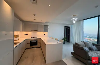 شقة - 2 غرف نوم - 3 حمامات للايجار في برج The Crest A - ذا كريست - صبحا هارتلاند - مدينة الشيخ محمد بن راشد - دبي شقة - 2 غرف نوم - 3 حمامات للايجار في برج The Crest A - ذا كريست - صبحا هارتلاند - مدينة الشيخ محمد بن راشد - دبي