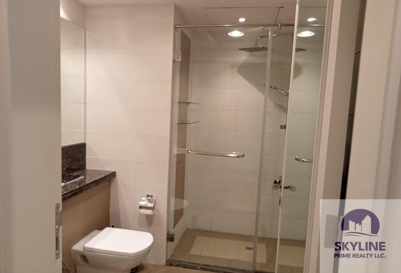 Spacious Layout | Vacant | Multiple Cheques photo 9