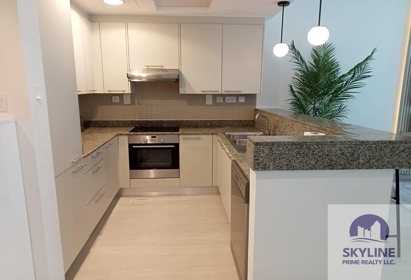 Spacious Layout | Vacant | Multiple Cheques photo 4
