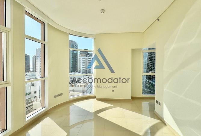 Comfortable 3 Bedroom Simplex | Urban Home — photo 3