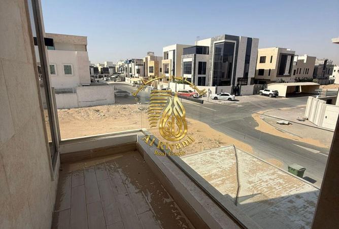 93569690 - صورة العقار 3