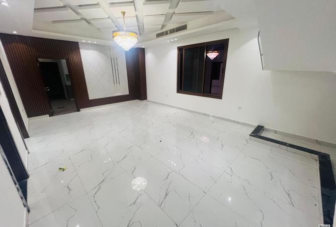 142821767 - Property Image 2