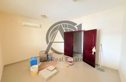 شقة - 2 غرف نوم - 2 حمامات للايجار في عود بن سجحان - المويجي - العين