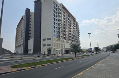 Apartment - 3 Bedrooms - 4 Bathrooms for sale in Khor Fakkan - Sharjah