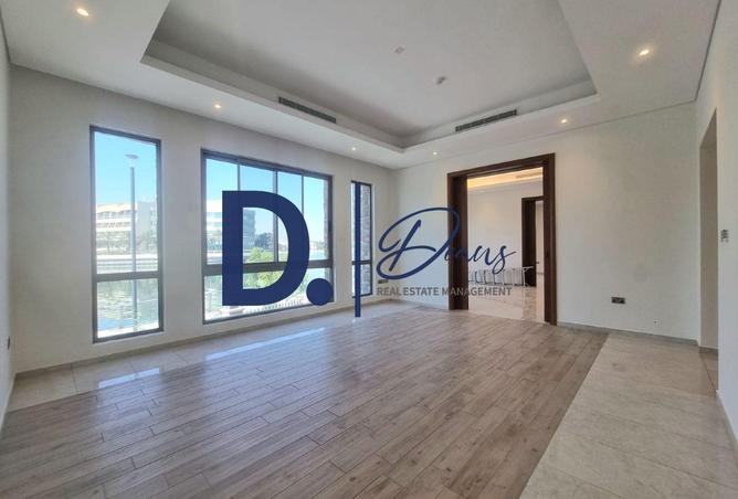 112277917 - Property Main Image
