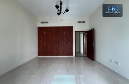 Apartment - 2 Bedrooms - 2 Bathrooms for rent in Cascades Tower - Dubai Marina - Dubai