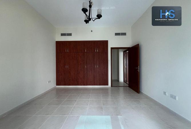 82372621 - صورة العقار 3