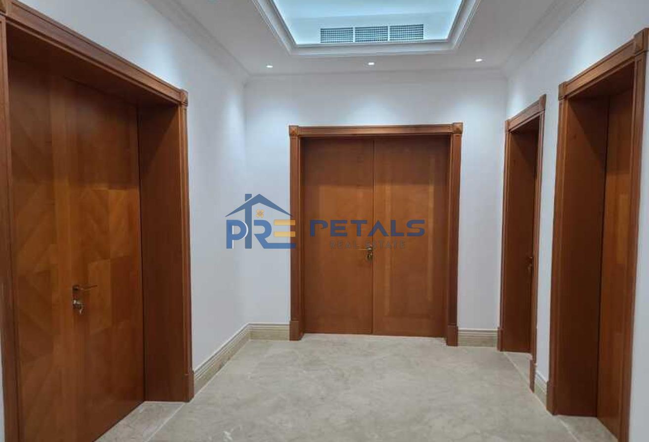 UPGRADED PRIVATE CINEMA 8 BEDS + M +D VACANT photo 24