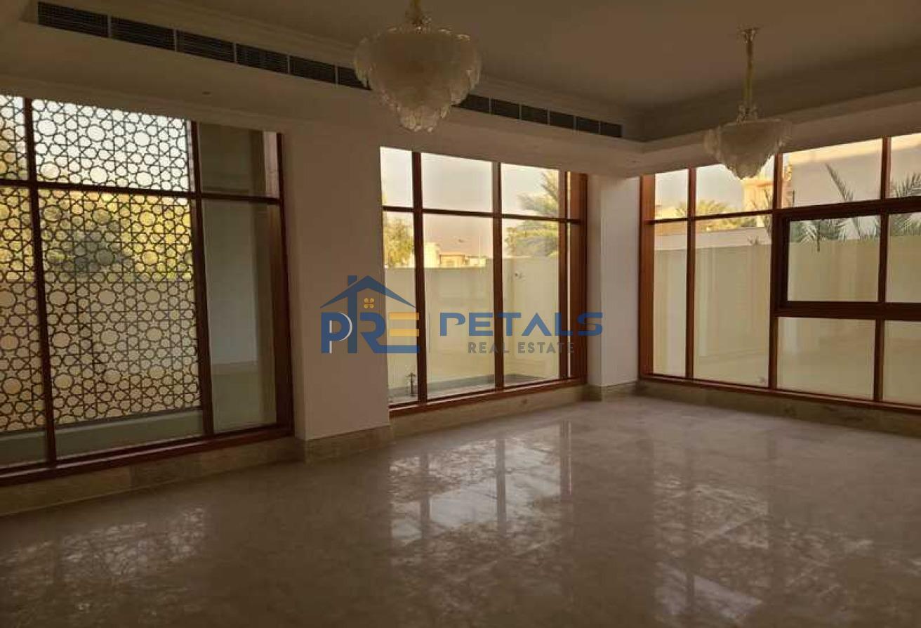 UPGRADED PRIVATE CINEMA 8 BEDS + M +D VACANT photo 30